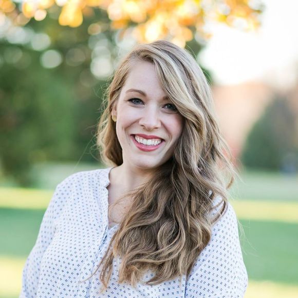 Meet your Posher, Lindsay - Picture 1 of 1